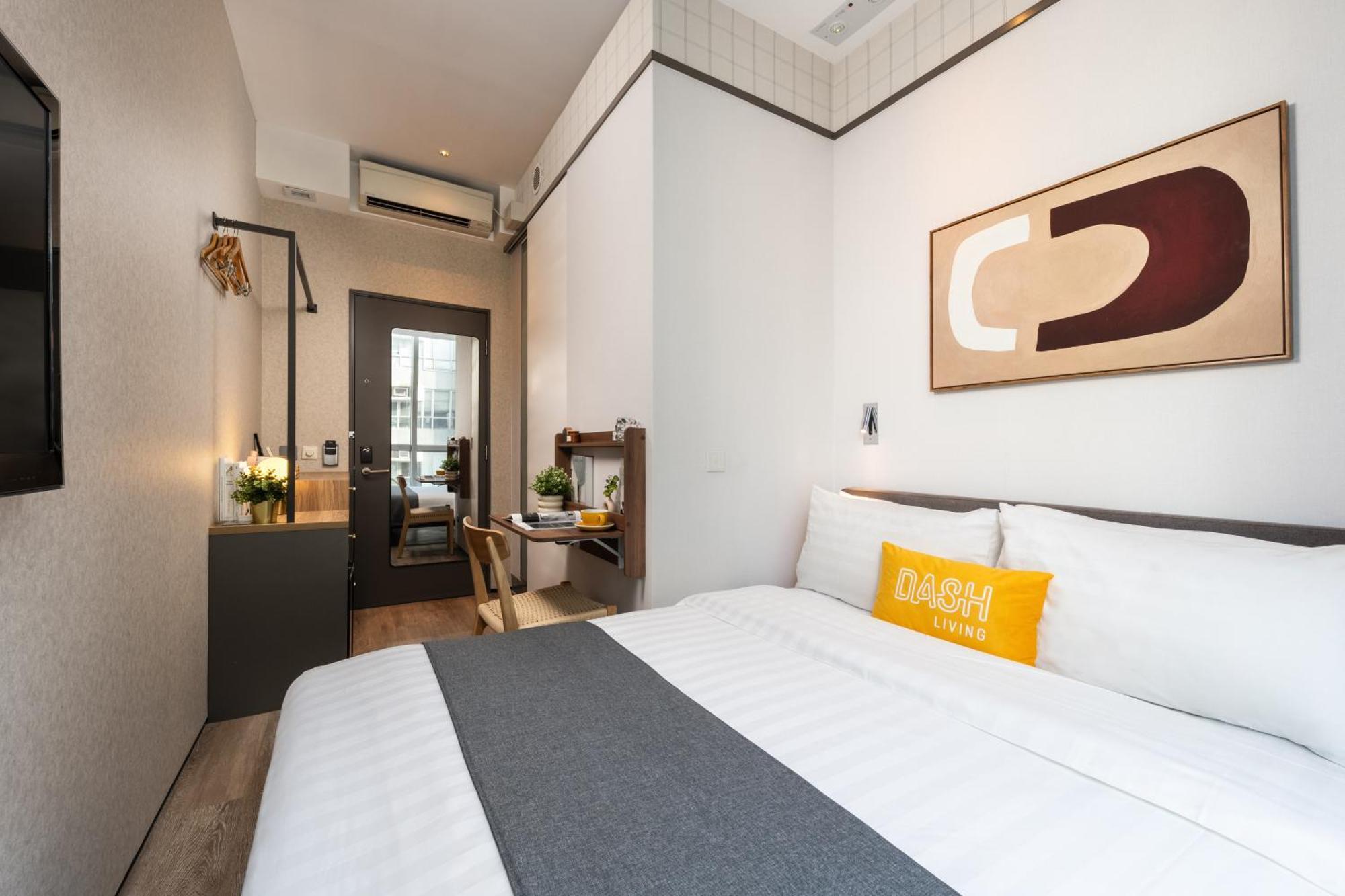 Dash Living On Queen'S Hong Kong Exterior photo
