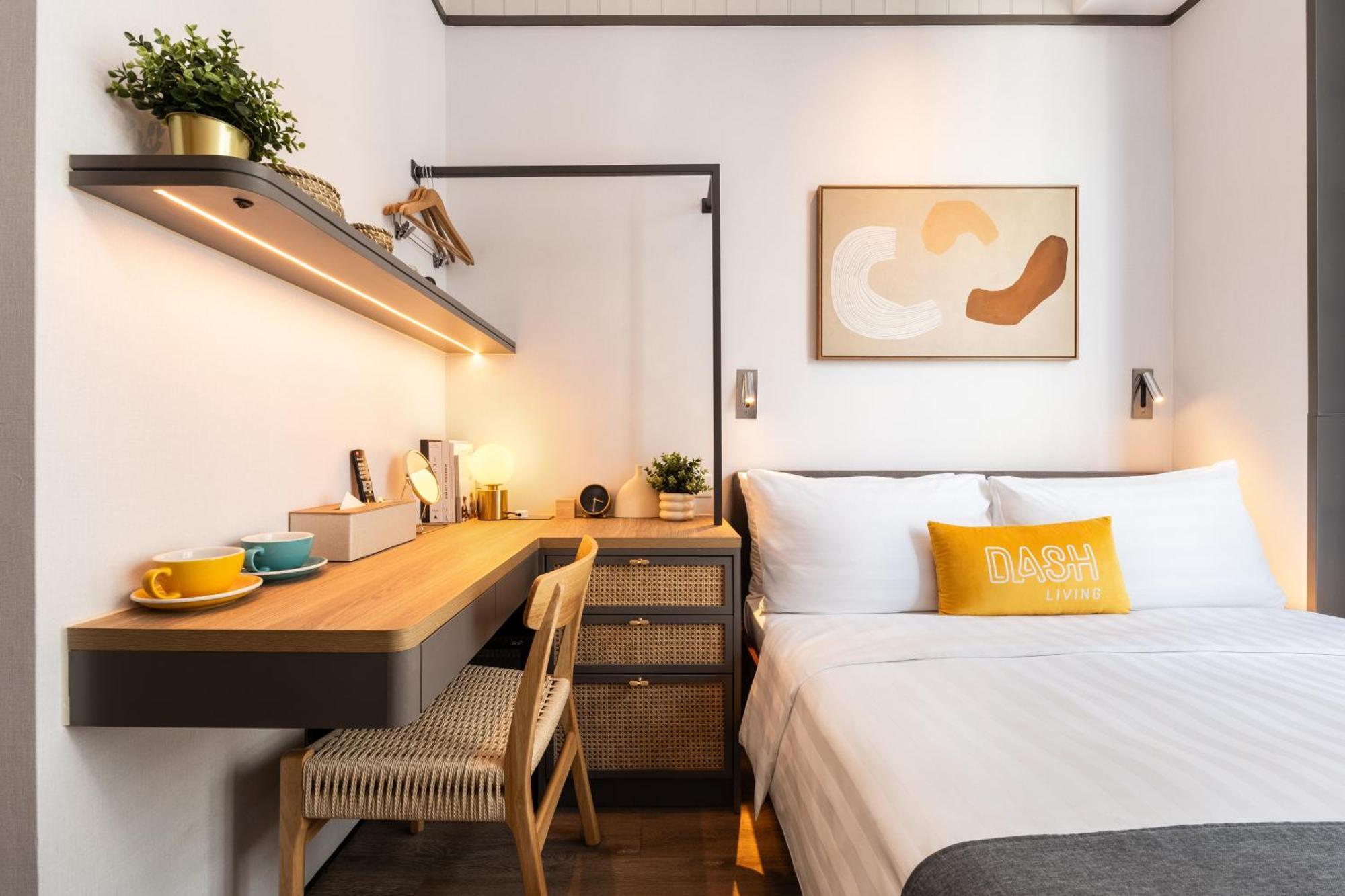 Dash Living On Queen'S Hong Kong Exterior photo